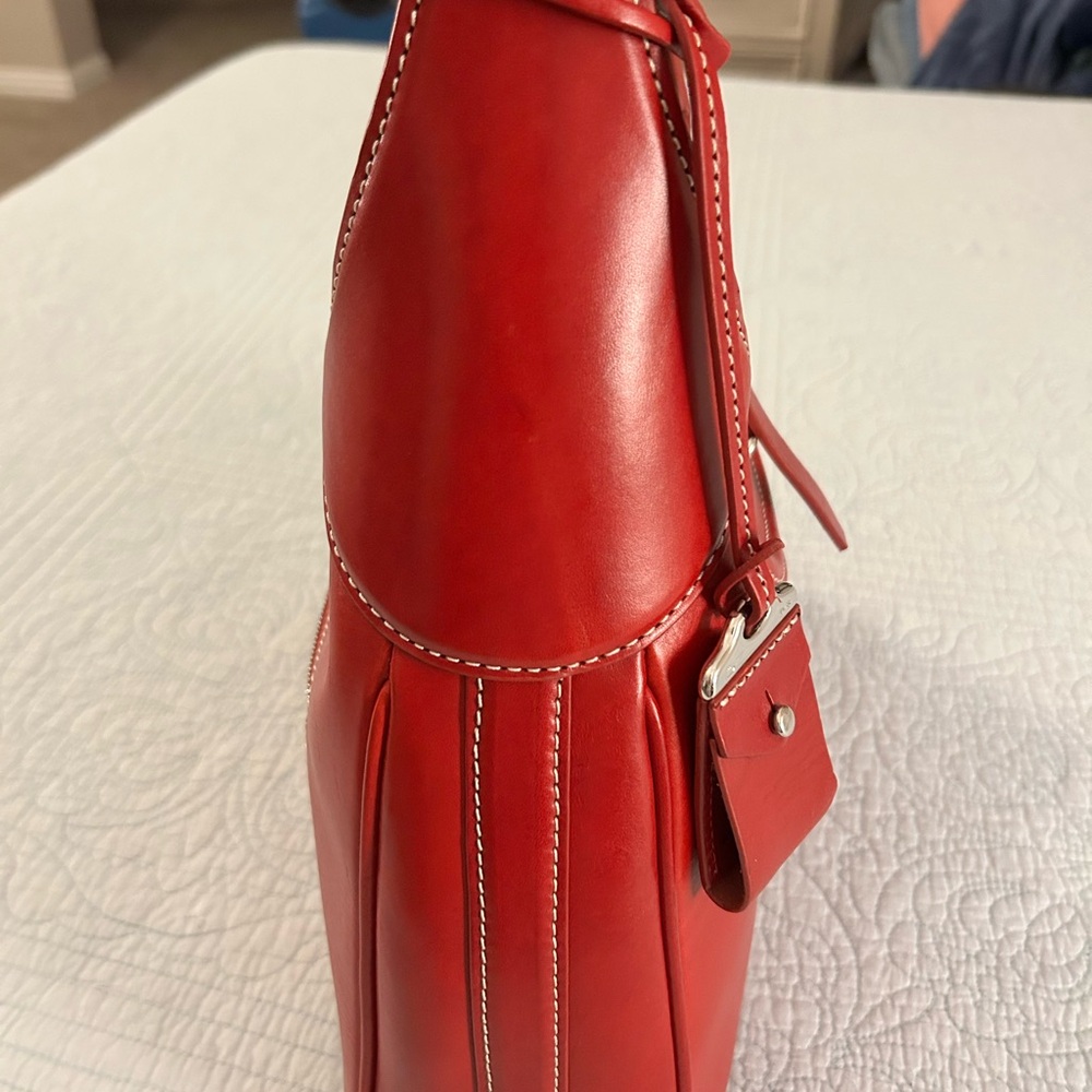 Dooney And Bourke Toscana Florentine leather Shoulder Bag In Red, EUC 🔥 - Picture 5 of 16